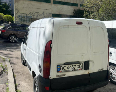 Белый Рено Кенгу, объемом двигателя 1.9 л и пробегом 301 тыс. км за 3800 $, фото 4 на Automoto.ua