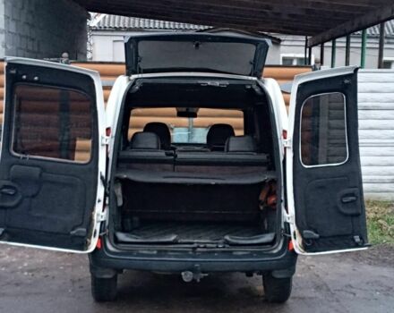 Белый Рено Кенгу, объемом двигателя 1.5 л и пробегом 196 тыс. км за 3100 $, фото 20 на Automoto.ua