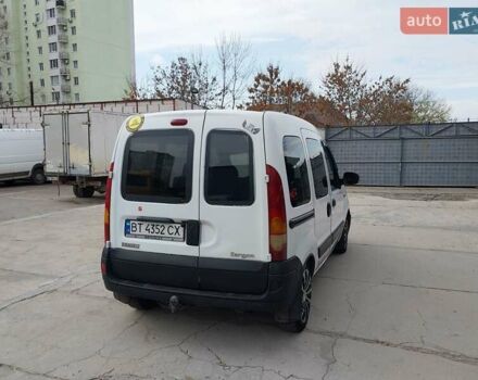 Белый Рено Кенгу, объемом двигателя 1.46 л и пробегом 218 тыс. км за 4000 $, фото 7 на Automoto.ua