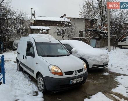 Белый Рено Кенгу, объемом двигателя 1.15 л и пробегом 251 тыс. км за 3000 $, фото 1 на Automoto.ua