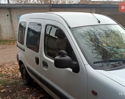 Рено Кенгу 2004 в Шостке на Automoto.ua Белый Рено Кенгу, объемом двигателя 1.2 л и пробегом 238 тыс. км за 3700 $, фото 5 на Automoto.ua