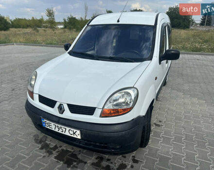 Белый Рено Кенгу, объемом двигателя 1.5 л и пробегом 330 тыс. км за 3950 $, фото 13 на Automoto.ua
