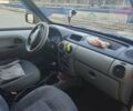 Белый Рено Кенгу, объемом двигателя 1.5 л и пробегом 500 тыс. км за 4200 $, фото 7 на Automoto.ua