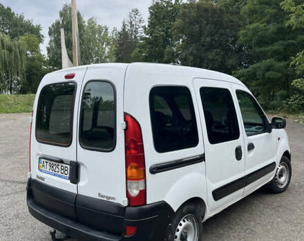 Білий Рено Кєнгу, об'ємом двигуна 1.87 л та пробігом 180 тис. км за 3600 $, фото 4 на Automoto.ua