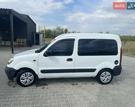 Белый Рено Кенгу, объемом двигателя 1.5 л и пробегом 330 тыс. км за 3950 $, фото 12 на Automoto.ua