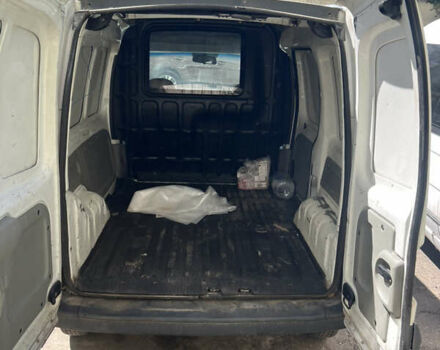 Белый Рено Кенгу, объемом двигателя 1.9 л и пробегом 301 тыс. км за 3800 $, фото 5 на Automoto.ua