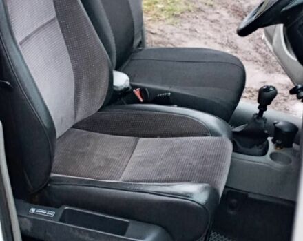 Белый Рено Кенгу, объемом двигателя 1.5 л и пробегом 196 тыс. км за 3100 $, фото 19 на Automoto.ua