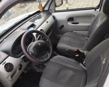 Белый Рено Кенгу, объемом двигателя 1.5 л и пробегом 392 тыс. км за 2900 $, фото 5 на Automoto.ua