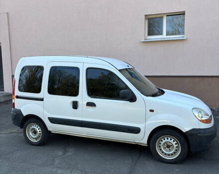 Белый Рено Кенгу, объемом двигателя 1.39 л и пробегом 299 тыс. км за 3500 $, фото 2 на Automoto.ua