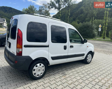 Белый Рено Кенгу, объемом двигателя 1.46 л и пробегом 276 тыс. км за 4500 $, фото 3 на Automoto.ua
