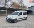 Белый Рено Кенгу, объемом двигателя 1.46 л и пробегом 218 тыс. км за 4000 $, фото 2 на Automoto.ua