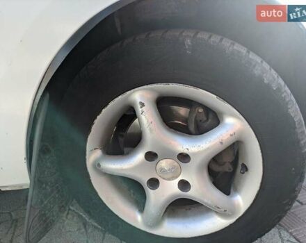 Белый Рено Кенгу, объемом двигателя 1.46 л и пробегом 294 тыс. км за 3300 $, фото 10 на Automoto.ua