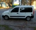 Белый Рено Кенгу, объемом двигателя 1.5 л и пробегом 385 тыс. км за 2600 $, фото 4 на Automoto.ua