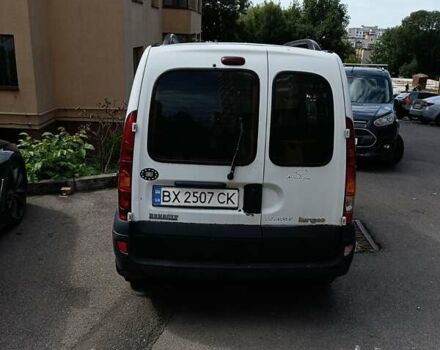 Белый Рено Кенгу, объемом двигателя 1.46 л и пробегом 380 тыс. км за 3500 $, фото 3 на Automoto.ua