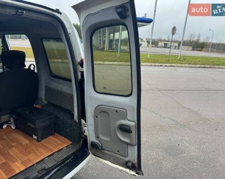 Білий Рено Кєнгу, об'ємом двигуна 1.46 л та пробігом 271 тис. км за 4000 $, фото 30 на Automoto.ua