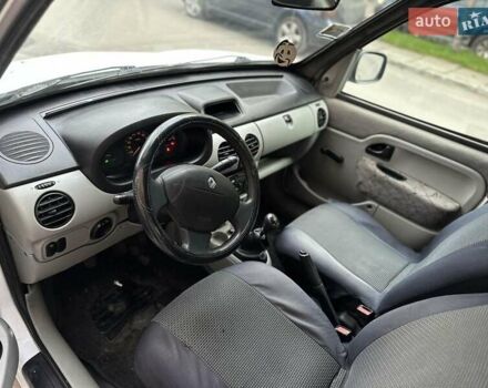 Белый Рено Кенгу, объемом двигателя 1.9 л и пробегом 250 тыс. км за 2499 $, фото 11 на Automoto.ua