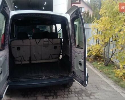 Белый Рено Кенгу, объемом двигателя 1.46 л и пробегом 289 тыс. км за 3500 $, фото 7 на Automoto.ua