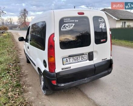 Белый Рено Кенгу, объемом двигателя 1.2 л и пробегом 390 тыс. км за 2500 $, фото 2 на Automoto.ua