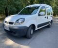 Белый Рено Кенгу, объемом двигателя 1.1 л и пробегом 247 тыс. км за 3800 $, фото 1 на Automoto.ua