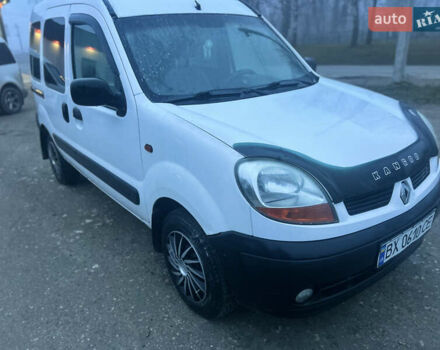 Белый Рено Кенгу, объемом двигателя 1.46 л и пробегом 205 тыс. км за 3600 $, фото 2 на Automoto.ua