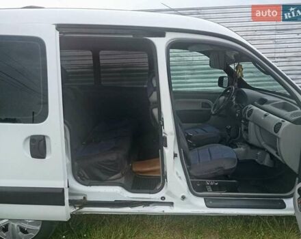 Белый Рено Кенгу, объемом двигателя 1.46 л и пробегом 245 тыс. км за 3700 $, фото 15 на Automoto.ua