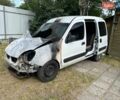 Белый Рено Кенгу, объемом двигателя 1.5 л и пробегом 383 тыс. км за 1200 $, фото 1 на Automoto.ua