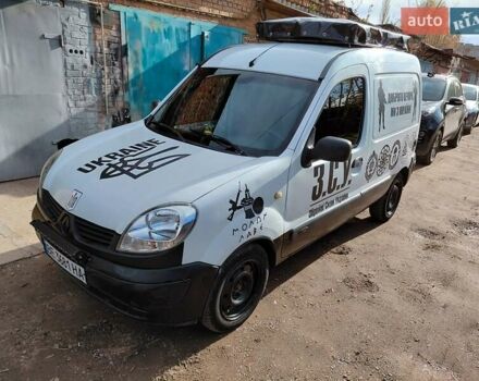 Белый Рено Кенгу, объемом двигателя 1.4 л и пробегом 387 тыс. км за 2900 $, фото 6 на Automoto.ua