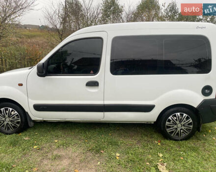 Рено Кєнгу 2005 у Олевске на Automoto.ua Білий Рено Кєнгу, об'ємом двигуна 1.5 л та пробігом 304 тис. км за 3300 $, фото 9 на Automoto.ua