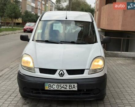 Белый Рено Кенгу, объемом двигателя 1.9 л и пробегом 250 тыс. км за 2499 $, фото 4 на Automoto.ua