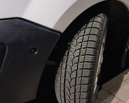 Белый Рено Кенгу, объемом двигателя 1.5 л и пробегом 235 тыс. км за 3700 $, фото 6 на Automoto.ua