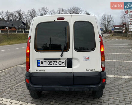 Білий Рено Кєнгу, об'ємом двигуна 1.5 л та пробігом 282 тис. км за 3299 $, фото 5 на Automoto.ua