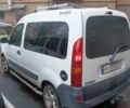 Белый Рено Кенгу, объемом двигателя 0 л и пробегом 323 тыс. км за 5215 $, фото 2 на Automoto.ua