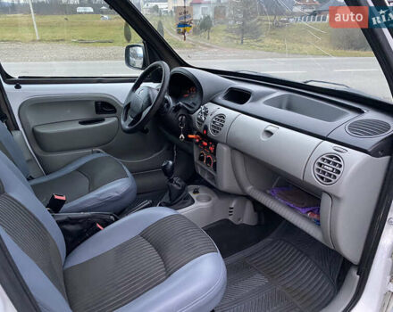 Білий Рено Кєнгу, об'ємом двигуна 1.5 л та пробігом 282 тис. км за 3299 $, фото 15 на Automoto.ua