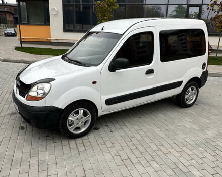 Білий Рено Кєнгу, об'ємом двигуна 1.46 л та пробігом 319 тис. км за 3500 $, фото 5 на Automoto.ua