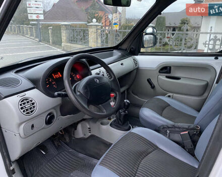 Білий Рено Кєнгу, об'ємом двигуна 1.5 л та пробігом 282 тис. км за 3299 $, фото 9 на Automoto.ua
