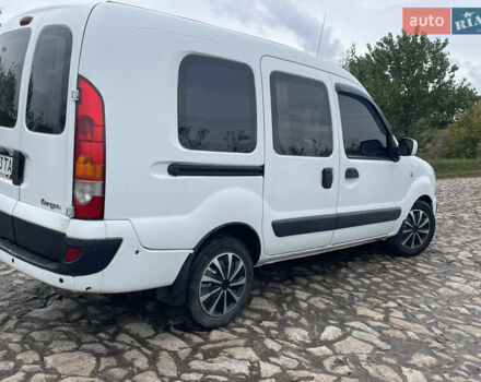 Белый Рено Кенгу, объемом двигателя 1.5 л и пробегом 265 тыс. км за 5000 $, фото 3 на Automoto.ua