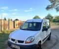 Білий Рено Кєнгу, об'ємом двигуна 1.5 л та пробігом 230 тис. км за 3200 $, фото 1 на Automoto.ua