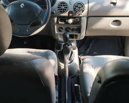 Белый Рено Кенгу, объемом двигателя 1.46 л и пробегом 210 тыс. км за 2800 $, фото 14 на Automoto.ua