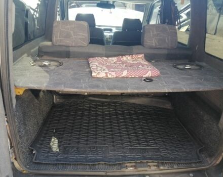 Рено Кєнгу 2006 у Кам'янське (Дніпродзержинськ) на Automoto.ua Білий Рено Кєнгу, об'ємом двигуна 1.5 л та пробігом 348 тис. км за 4200 $, фото 15 на Automoto.ua