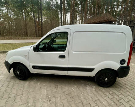 Белый Рено Кенгу, объемом двигателя 1.46 л и пробегом 250 тыс. км за 3350 $, фото 4 на Automoto.ua
