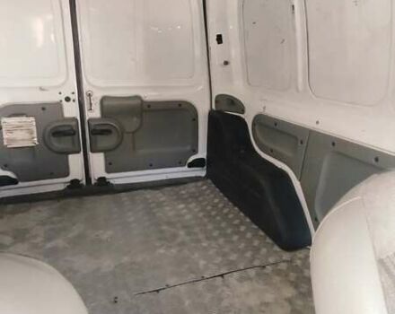 Белый Рено Кенгу, объемом двигателя 1.46 л и пробегом 210 тыс. км за 2800 $, фото 12 на Automoto.ua