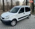 Белый Рено Кенгу, объемом двигателя 1.4 л и пробегом 263 тыс. км за 3300 $, фото 7 на Automoto.ua