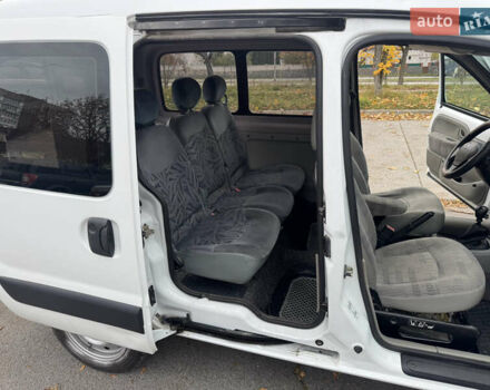 Рено Кенгу 2006 в Житомире на Automoto.ua Белый Рено Кенгу, объемом двигателя 1.46 л и пробегом 254 тыс. км за 3999 $, фото 18 на Automoto.ua