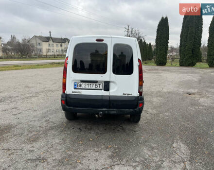 Белый Рено Кенгу, объемом двигателя 1.5 л и пробегом 261 тыс. км за 2950 $, фото 4 на Automoto.ua