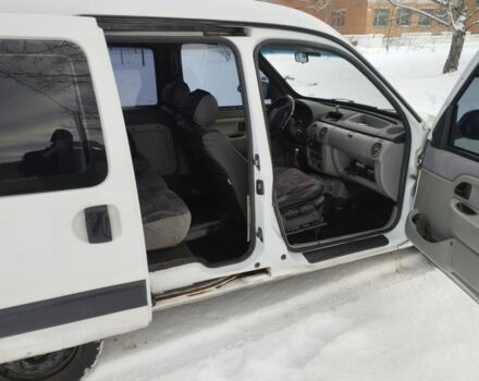 Білий Рено Кєнгу, об'ємом двигуна 1.5 л та пробігом 270 тис. км за 3500 $, фото 9 на Automoto.ua