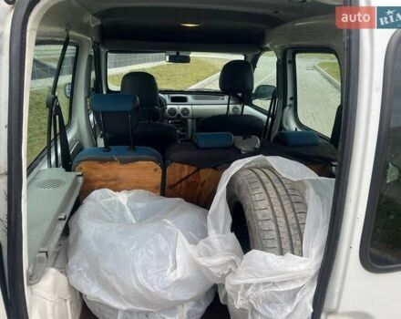 Білий Рено Кєнгу, об'ємом двигуна 1.15 л та пробігом 220 тис. км за 3650 $, фото 17 на Automoto.ua