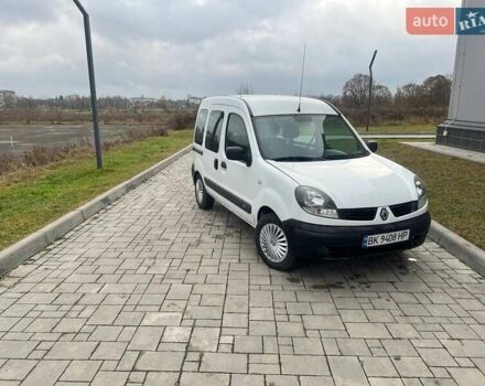 Білий Рено Кєнгу, об'ємом двигуна 1.15 л та пробігом 220 тис. км за 3650 $, фото 6 на Automoto.ua