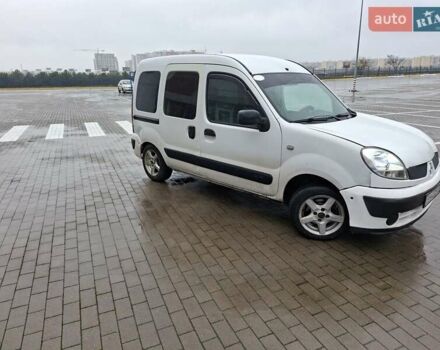 Білий Рено Кєнгу, об'ємом двигуна 1.5 л та пробігом 240 тис. км за 3200 $, фото 3 на Automoto.ua