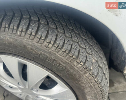 Белый Рено Кенгу, объемом двигателя 1.46 л и пробегом 330 тыс. км за 2300 $, фото 15 на Automoto.ua