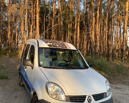 Белый Рено Кенгу, объемом двигателя 1.5 л и пробегом 234 тыс. км за 3900 $, фото 1 на Automoto.ua